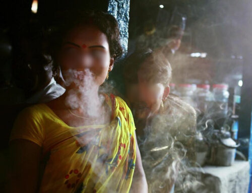 দৌলতদিয়া যৌনপল্লীতে শিশু-কিশোরদের স্বাভা‌বিক বিকাশ ব্যাহত: জ‌ড়ি‌য়ে পড়ছে মাদকসহ নানা অনৈতিক কার্যক্রমে
